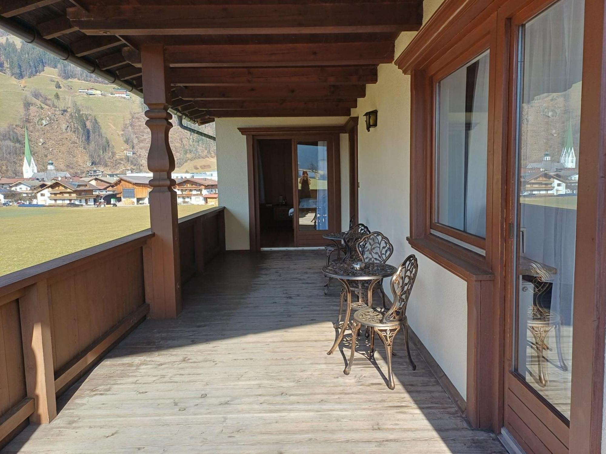 Gaestehaus Berta Zell am Ziller Δωμάτιο φωτογραφία