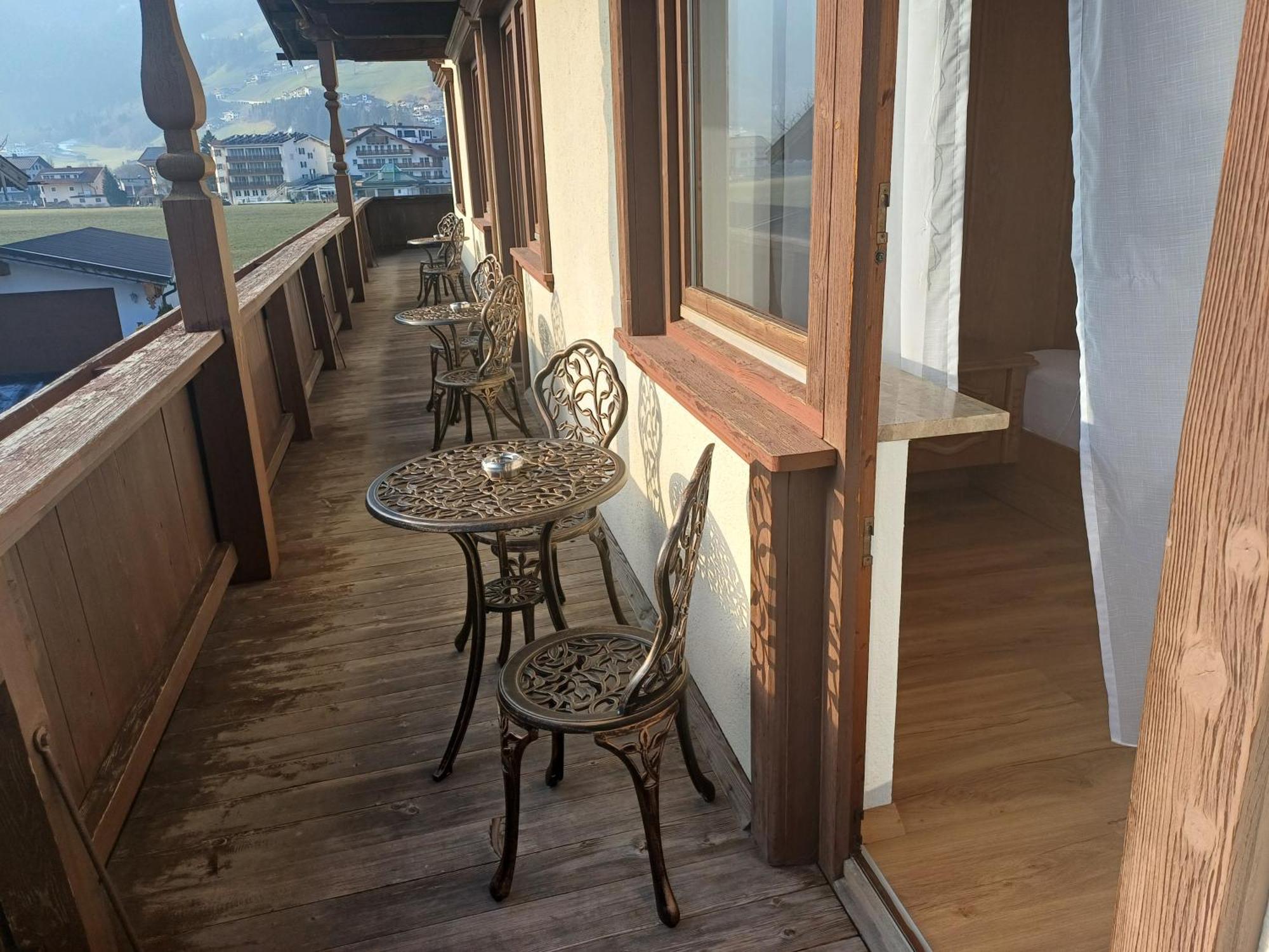 Gaestehaus Berta Zell am Ziller Δωμάτιο φωτογραφία